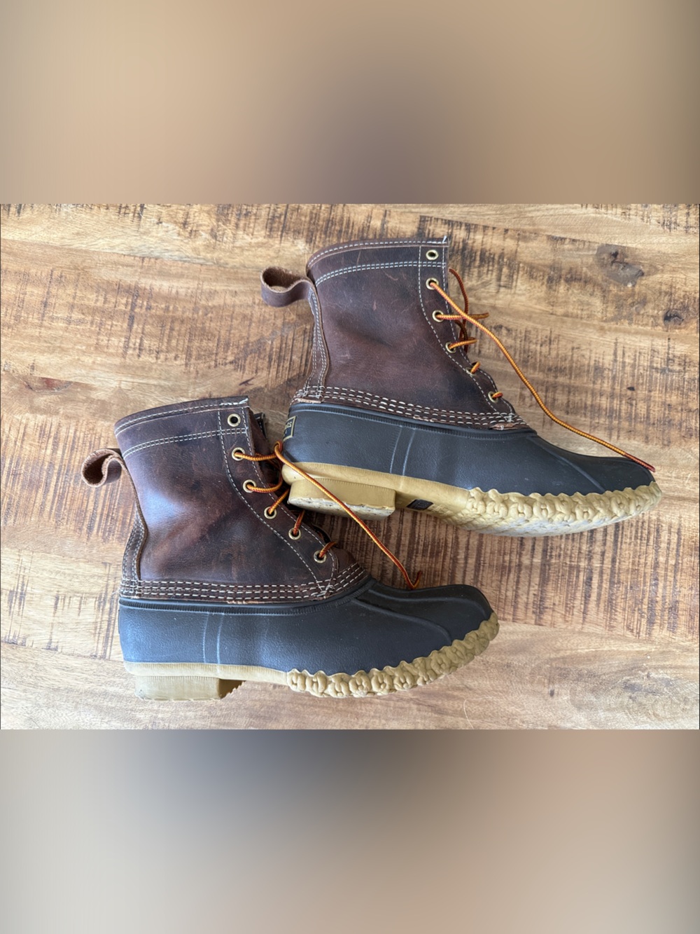 L.L. Bean Brown Leather Lace-Up Bean Boots with plaid flannel lining, Size 8